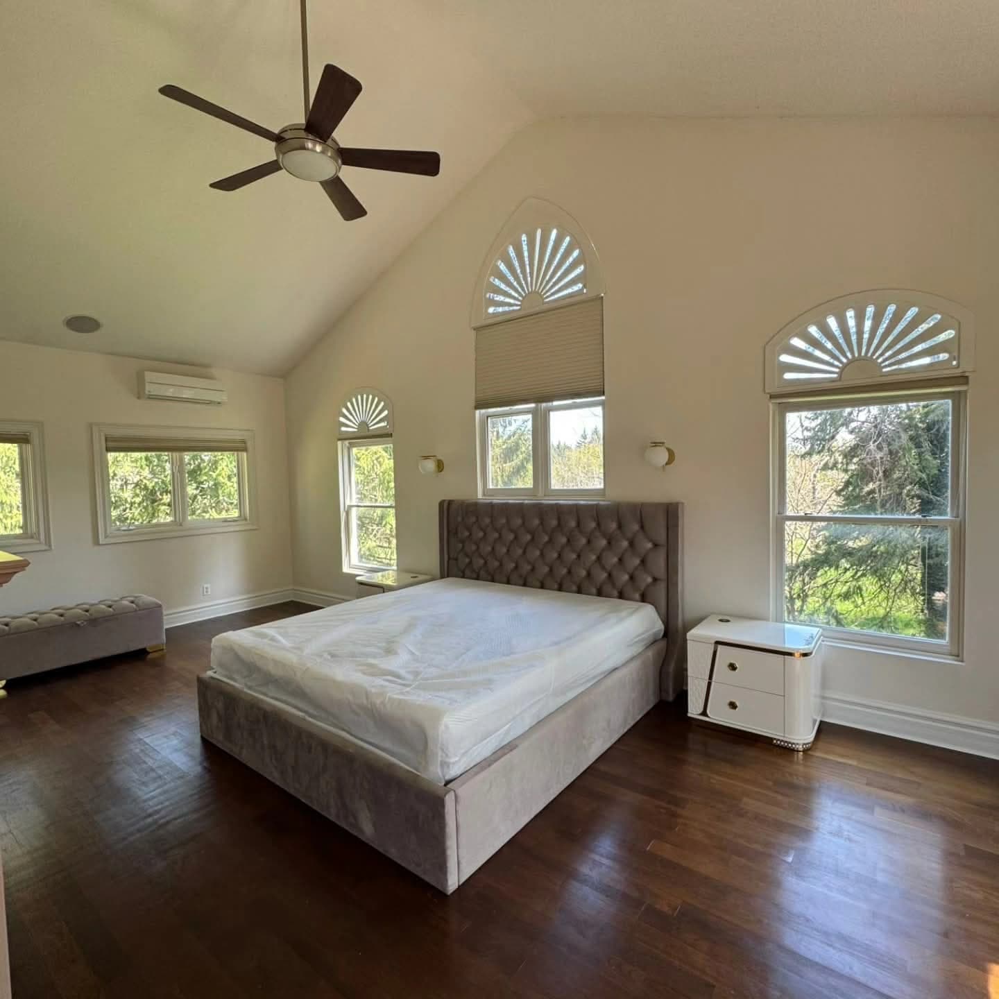 Master Bedroom Suite — Richmond Hill, ON renovation by Aladdin Contracting